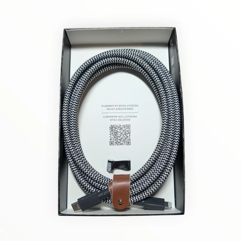 K5-O Native Union Belt XL 10ft USB-C to Lighting Charging‎ Cable - Zebra
